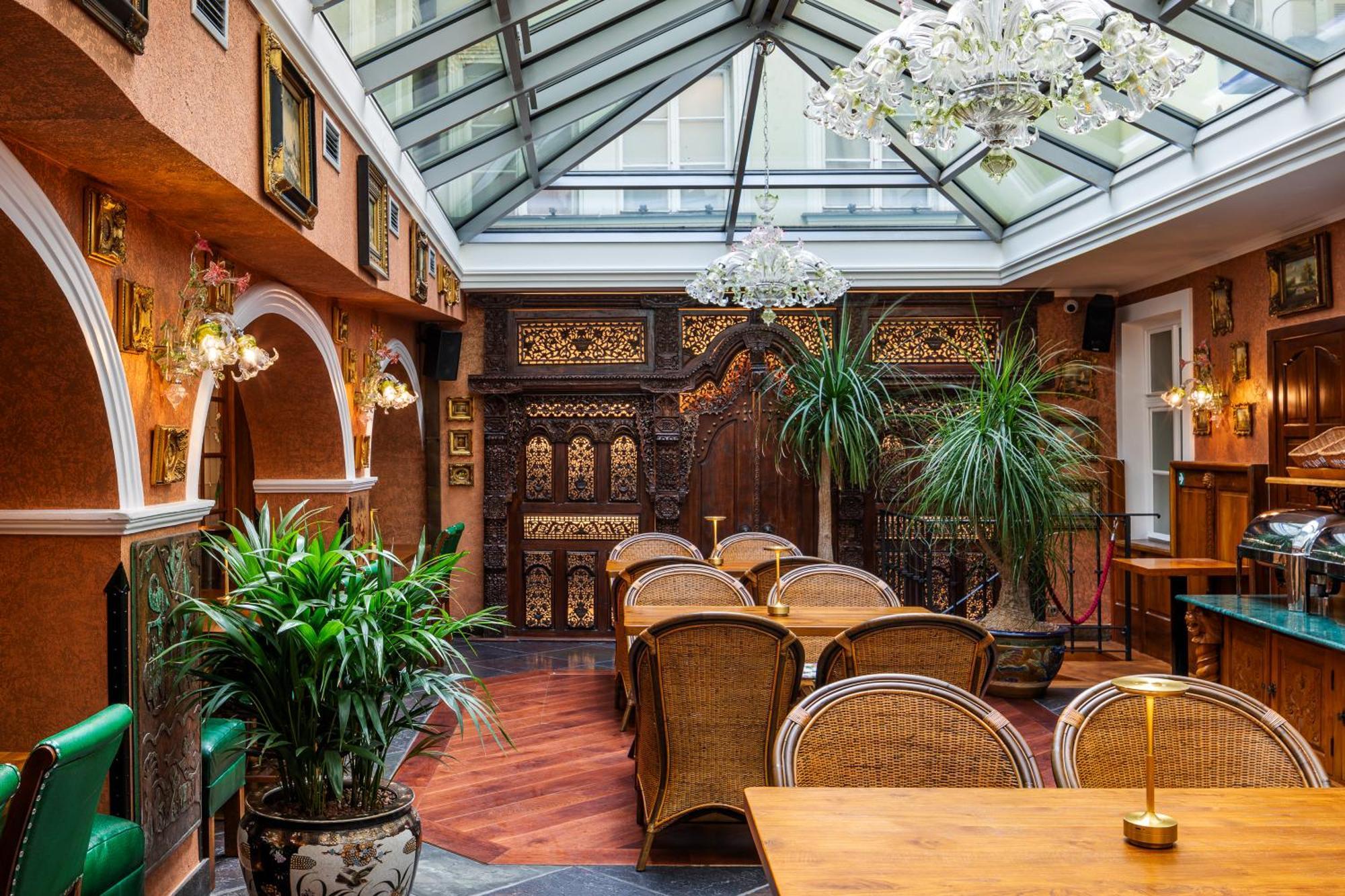 Hotel U Zlateho Stromu By Bhg Praga